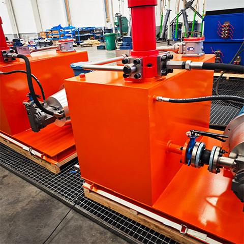 1761556134169082.jpg 煤礦自移機(jī)尾液壓系統(tǒng).jpg